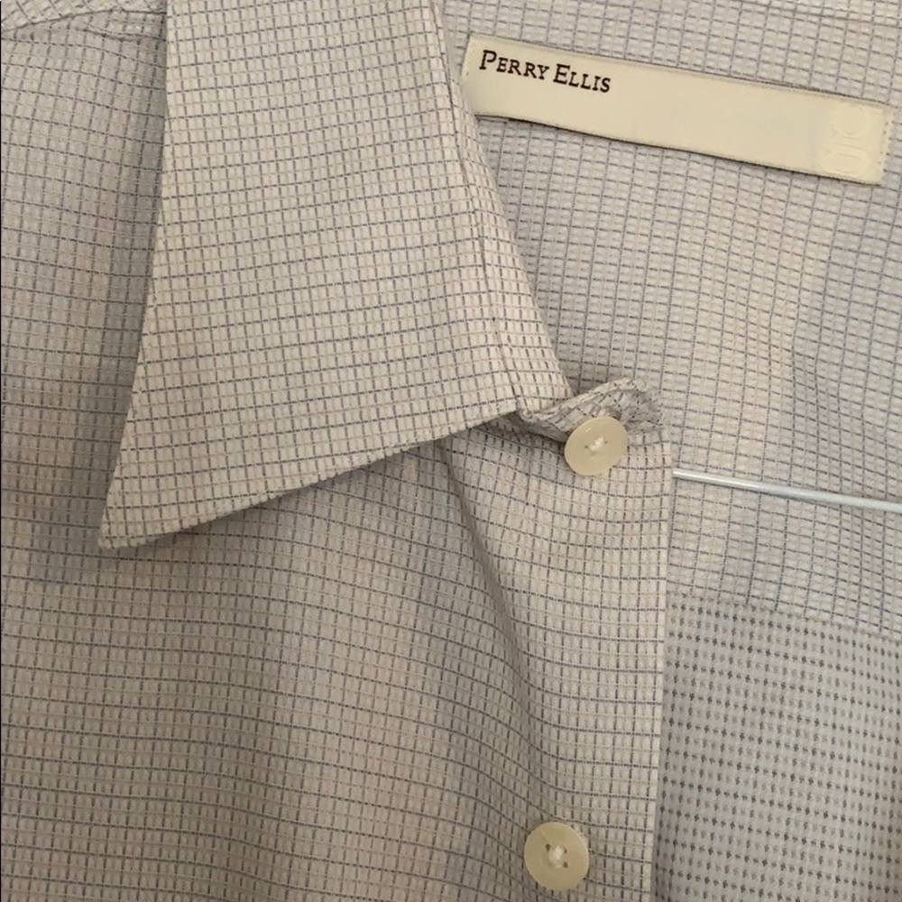 Perry Ellis dress shirt - Picture 3 of 4